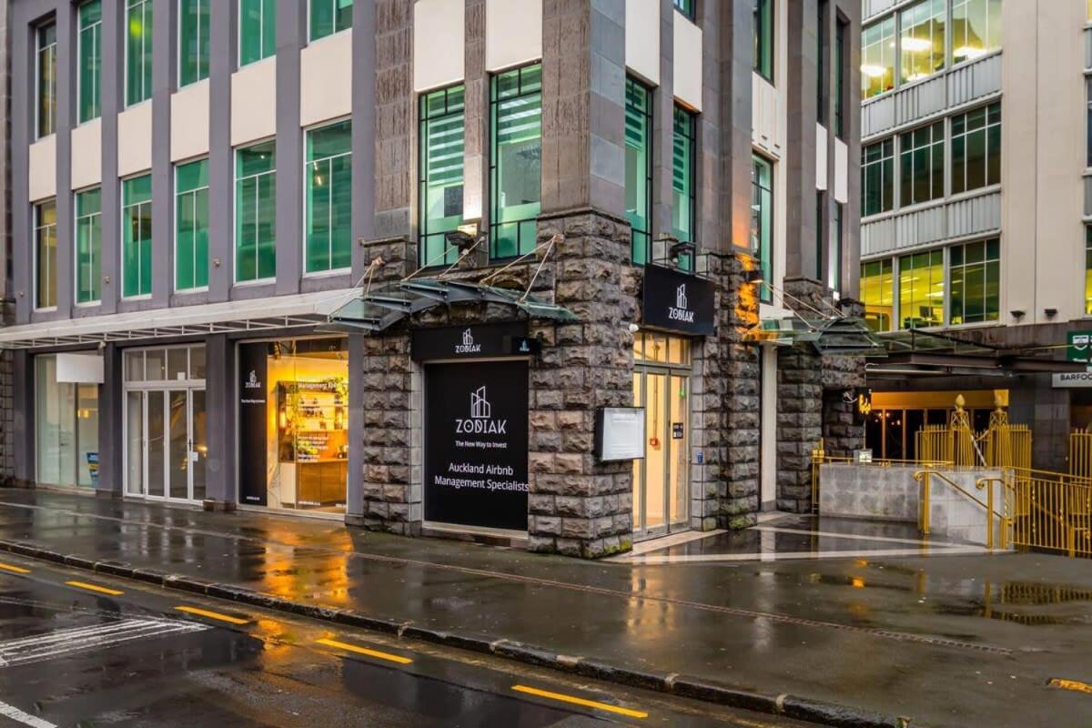 Bright One Bedroom Beauty With Balcony And Unbeatable Views Auckland Dış mekan fotoğraf